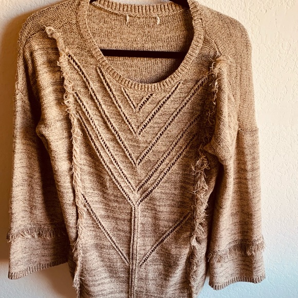 Make me an offer | Sizes Small- XL | Neutrals | Fall 2021 - Picture 4 of 8